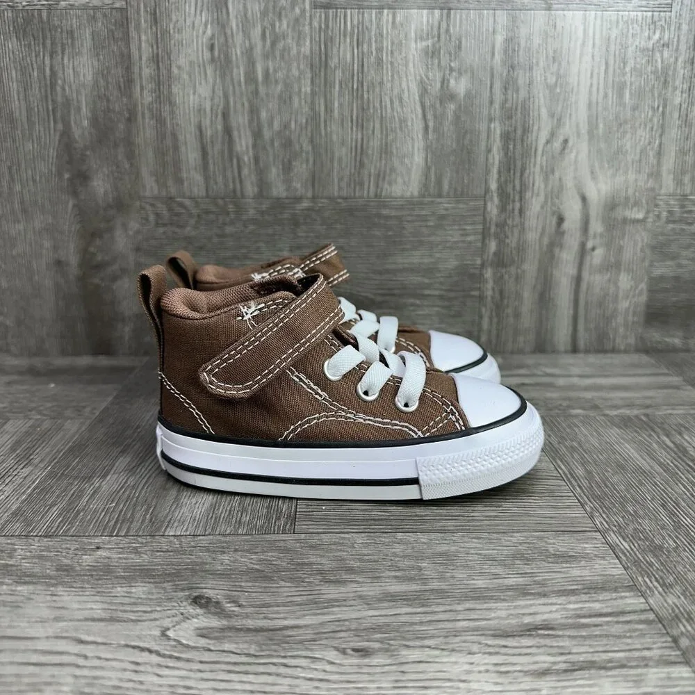 Converse CTAS Infant size 5 Brown Slip On Shoes